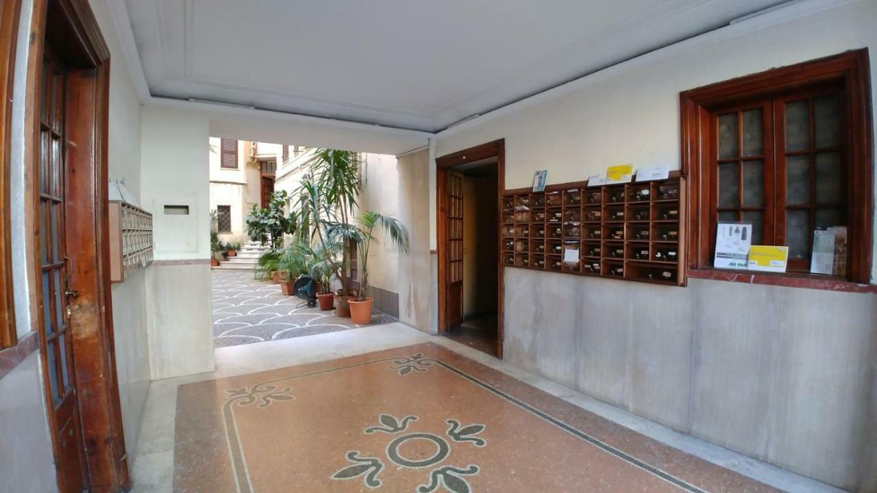 Angoletto Di Trastevere Roma Exterior foto